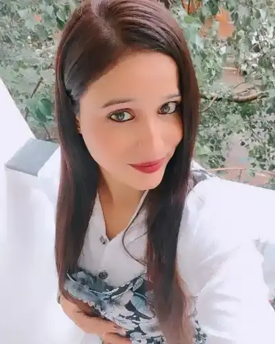 Call Girls in Kamrej